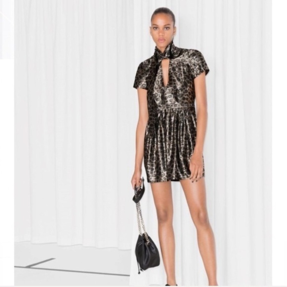 & Other‎ Stories Silver Lamé Mini